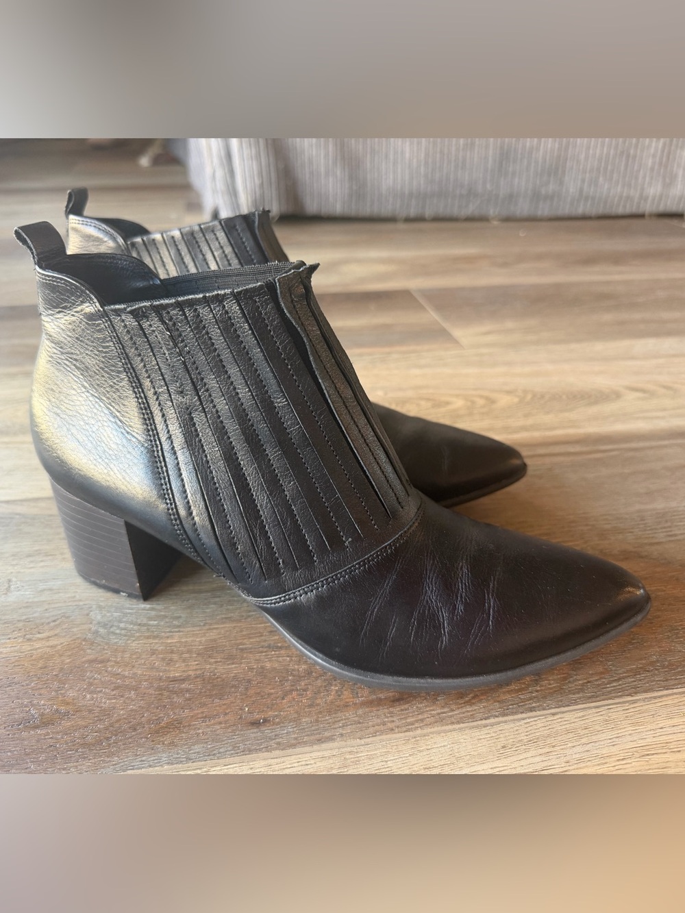 ECCO Black Leather Chelsea Ankle Boots Size 41